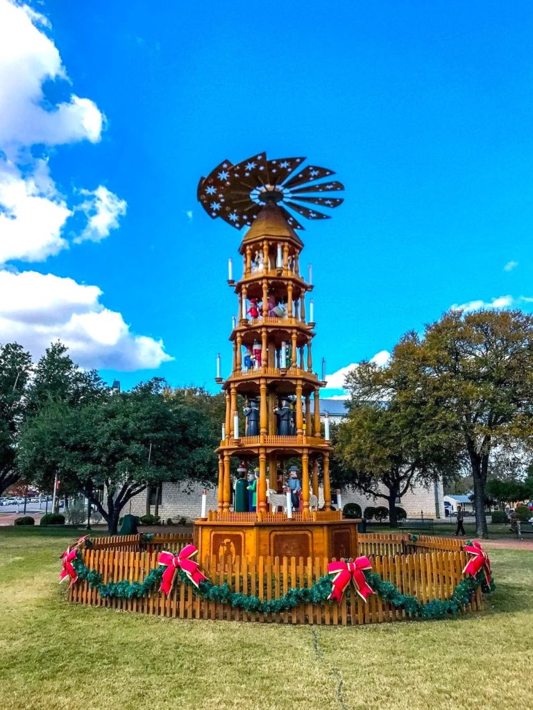 Christmas Pyramid, Fredricksburg, TX